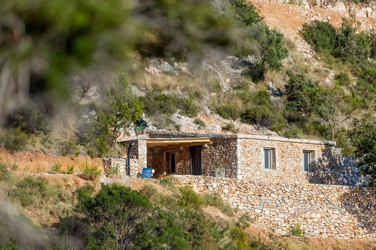 Hidden Gem By Nono Ban - Robinson Style Villa Bol Exterior photo